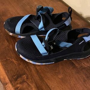 Chaco Black and Blue Water Shoes (Chaco Odyssey)